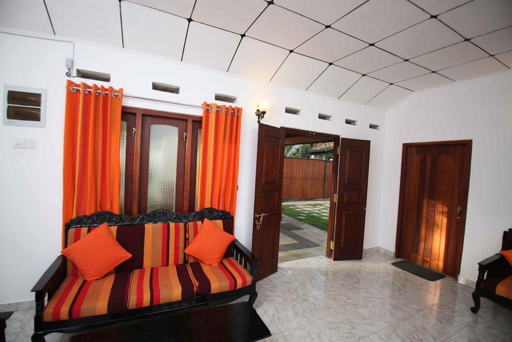 Summer Dew Villa Talpe Bagian luar foto
