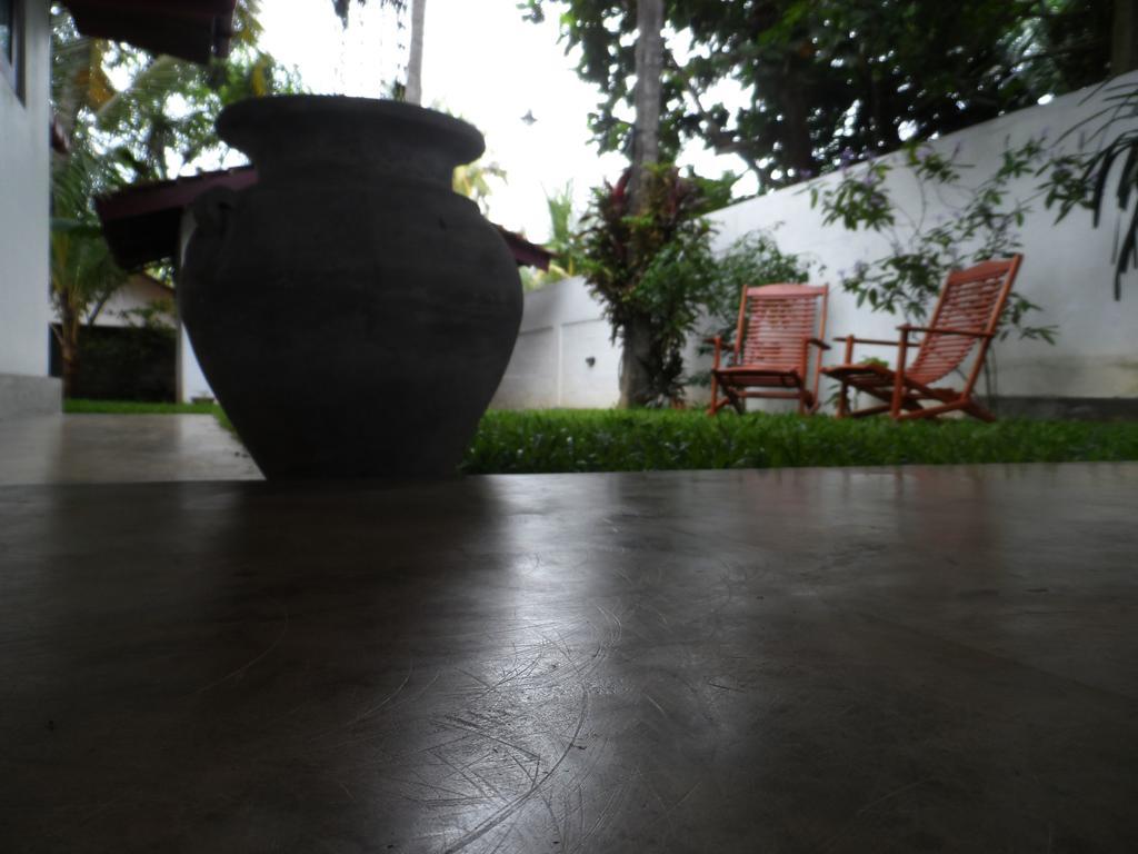 Summer Dew Villa Talpe Ruang foto